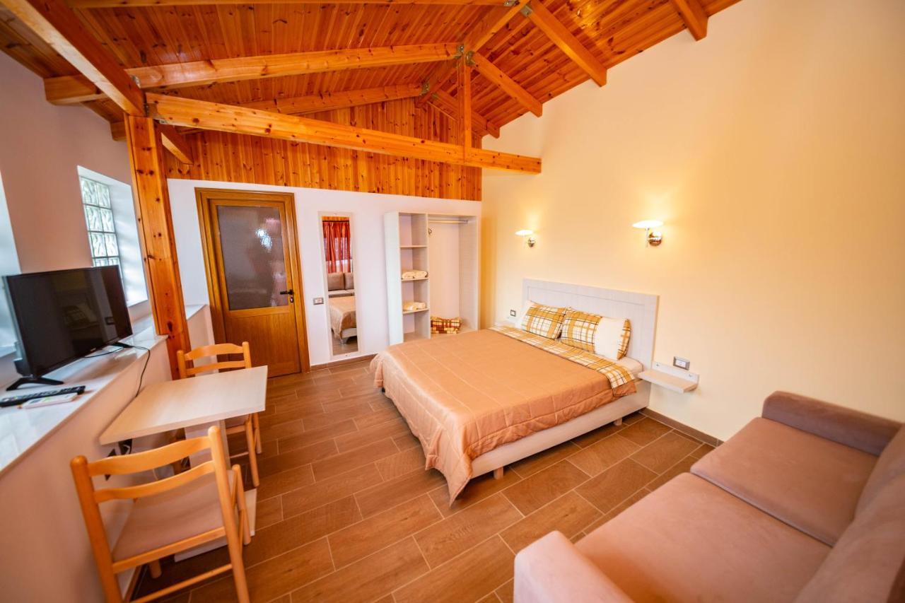 Guest House Luiza ボルシュ エクステリア 写真
