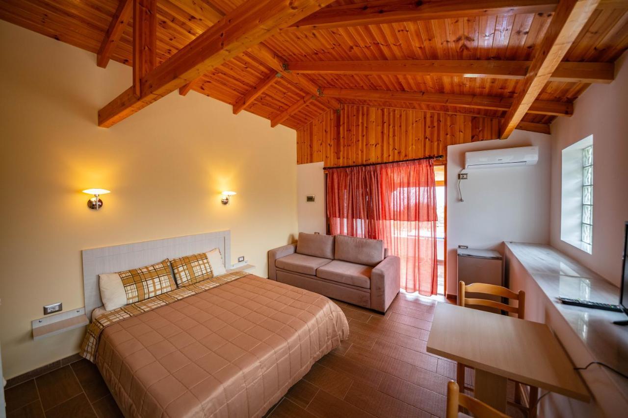 Guest House Luiza ボルシュ エクステリア 写真
